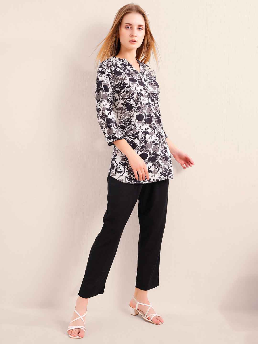 Linen Kurta Set – Black & White Floral Printed Kurta with Solid Black Pants