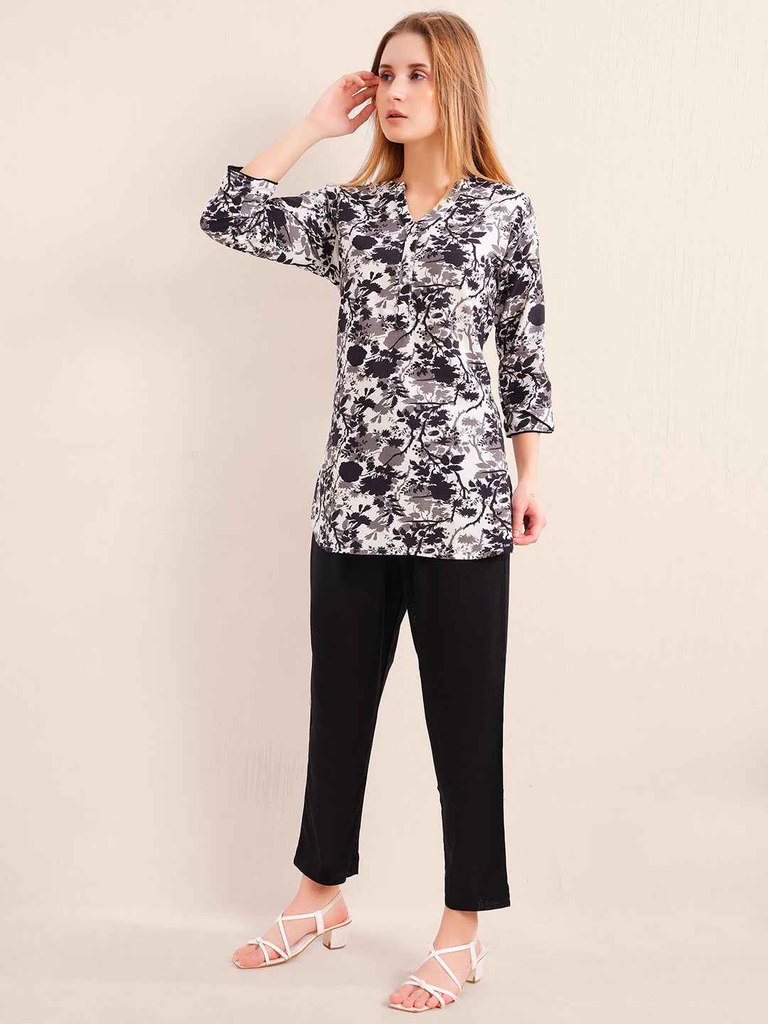 Linen Kurta Set – Black & White Floral Printed Kurta with Solid Black Pants