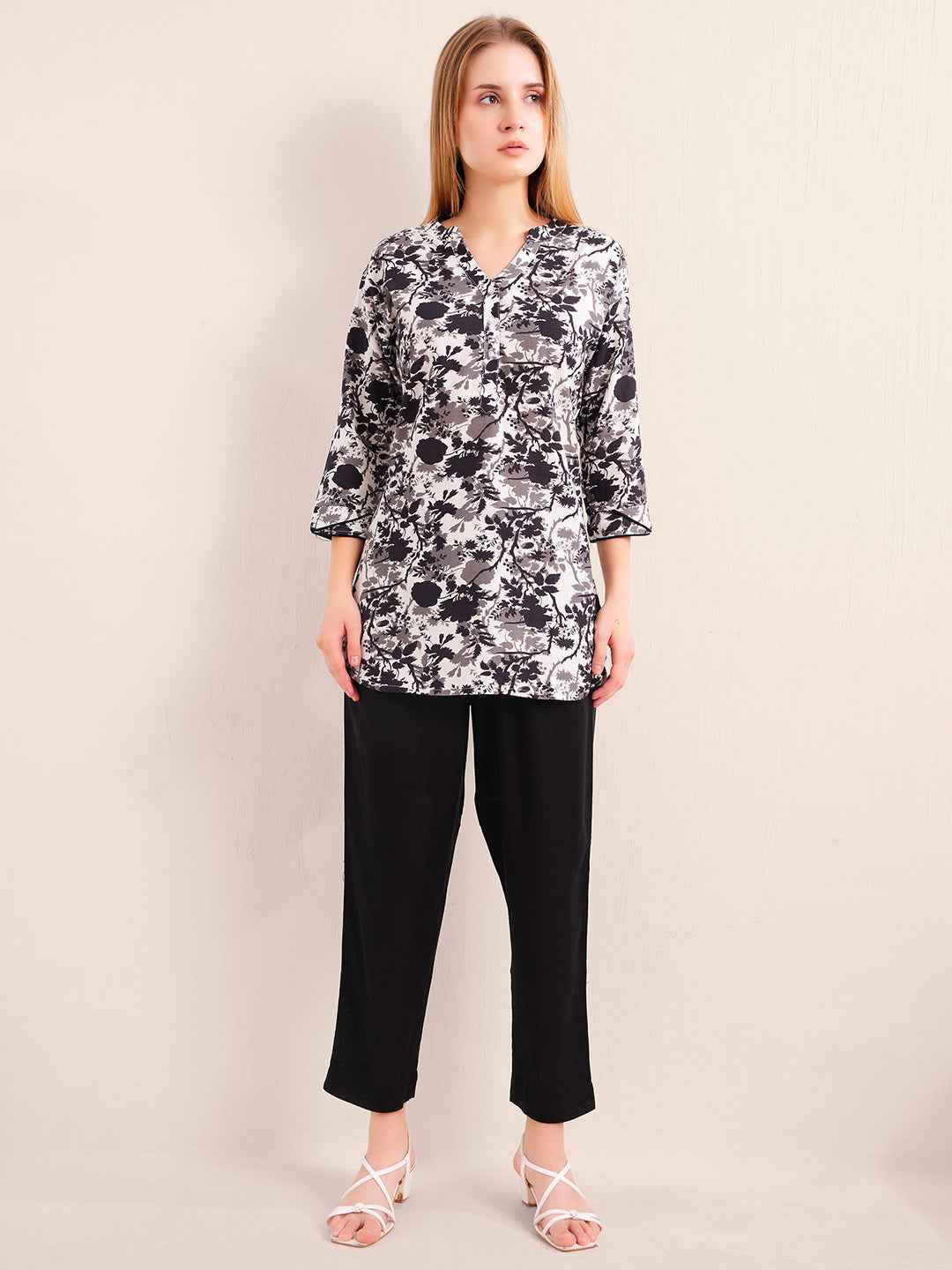 Linen Kurta Set – Black & White Floral Printed Kurta with Solid Black Pants