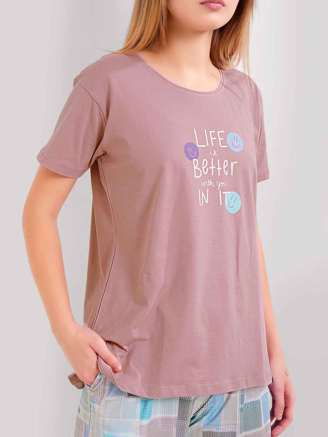 Night Suit – Soft Graphic T-Shirt & Multicolor Check Pajama Set