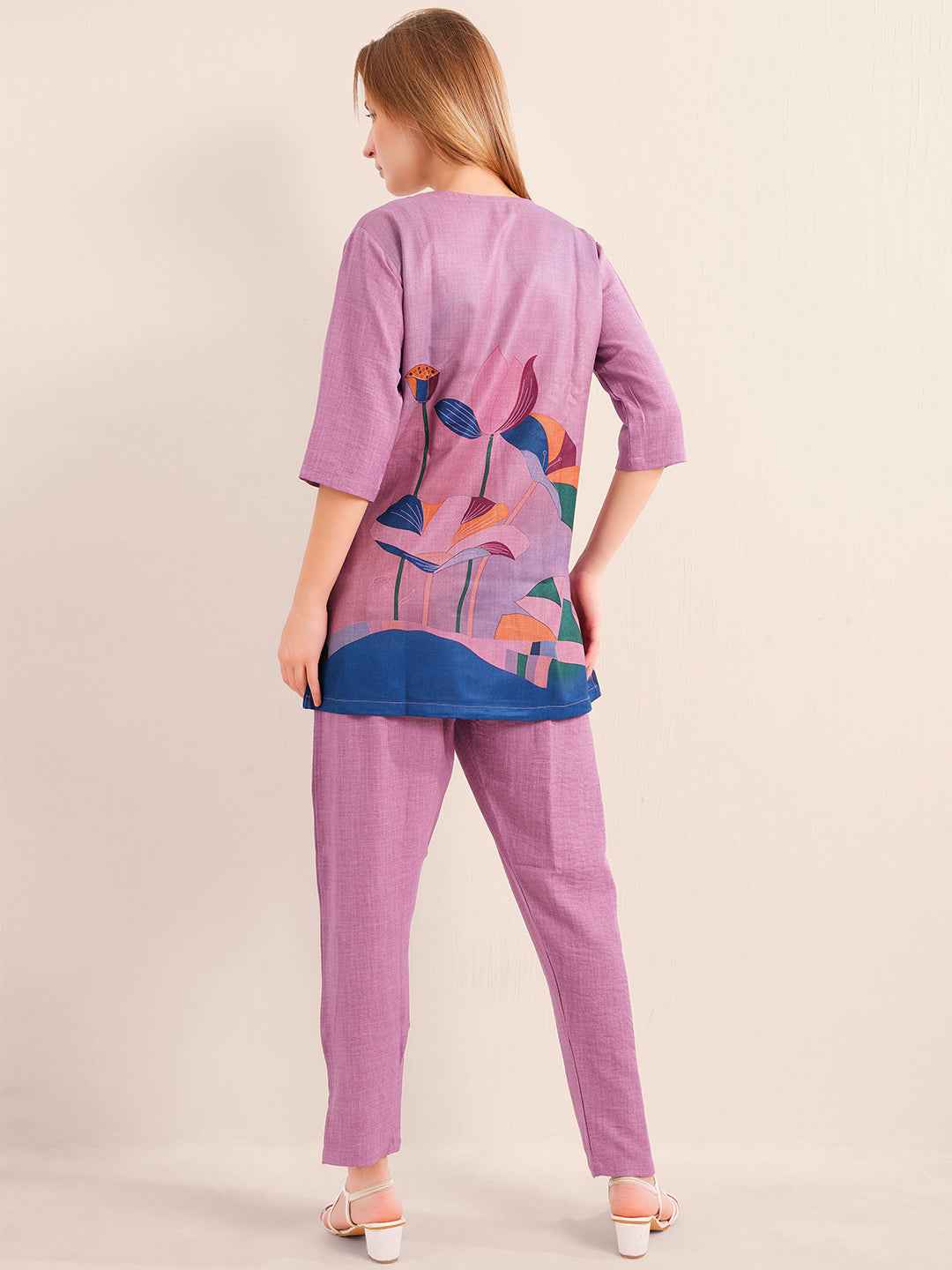 Linen Kurta Set – Purple Straight Kurta with Bold Floral Print & Solid Pants