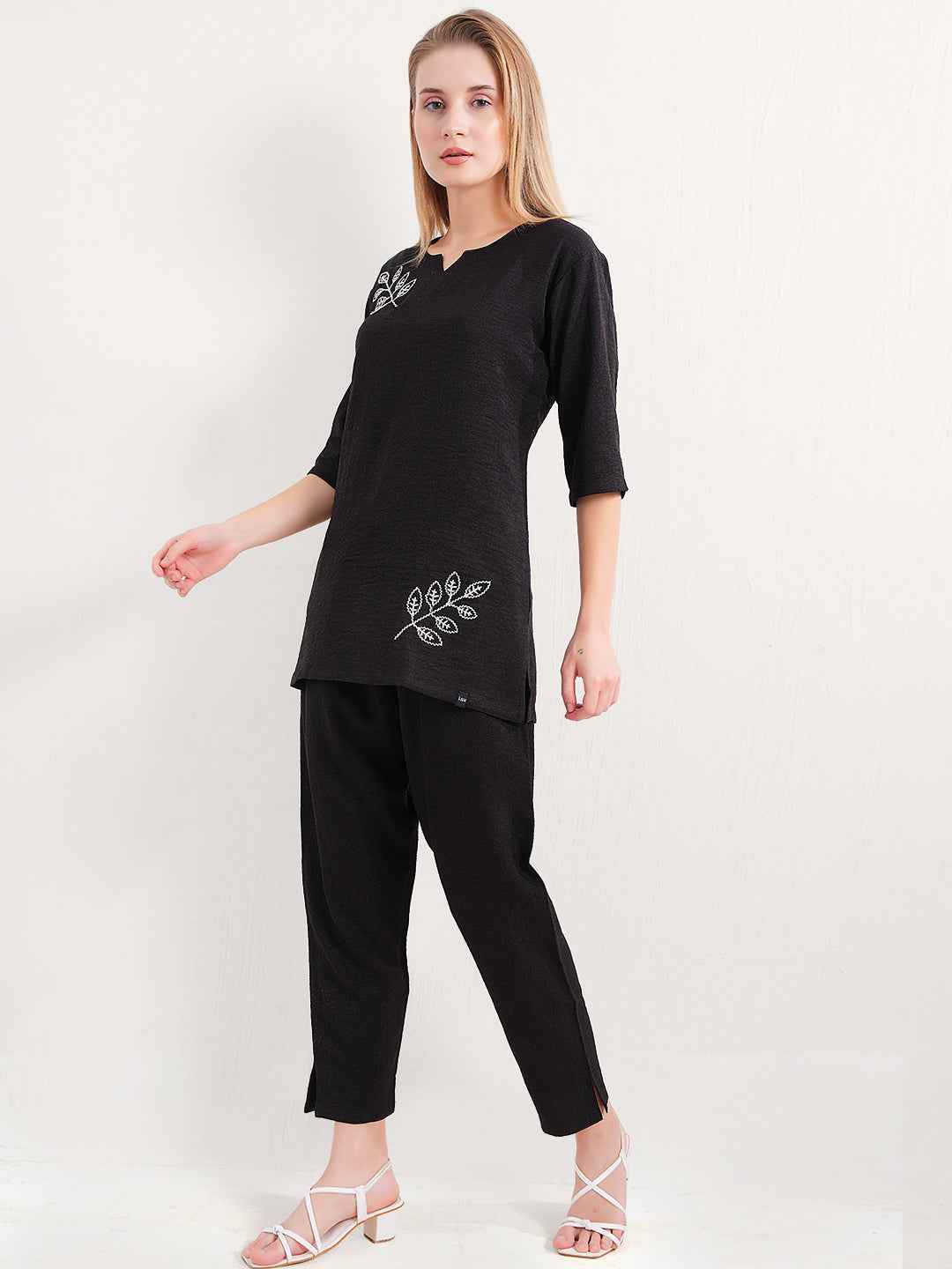 Linen Kurta Set – Black Embroidered Kurta with Straight Pants