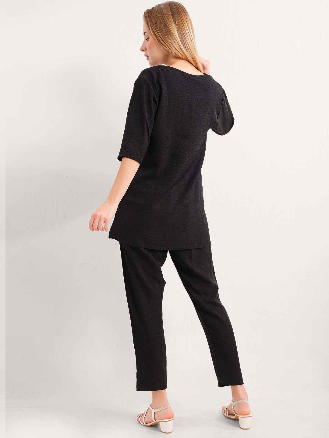 Linen Kurta Set – Black Embroidered Kurta with Straight Pants