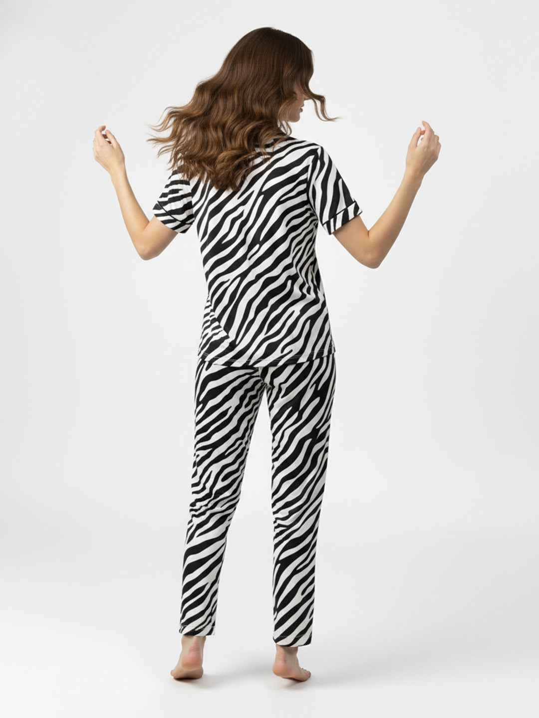 Black & White Cotton Printed Night Suit- Printed Shirt & Pyjama